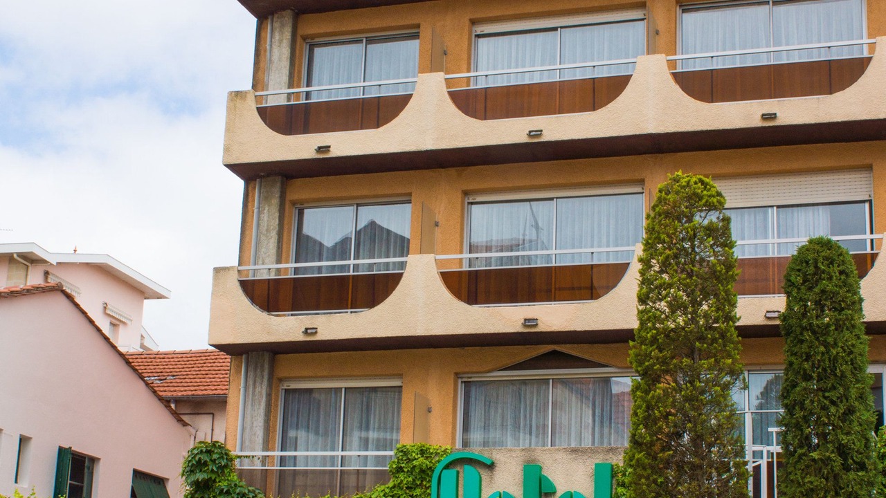 Photo of Buildings in Arcachon