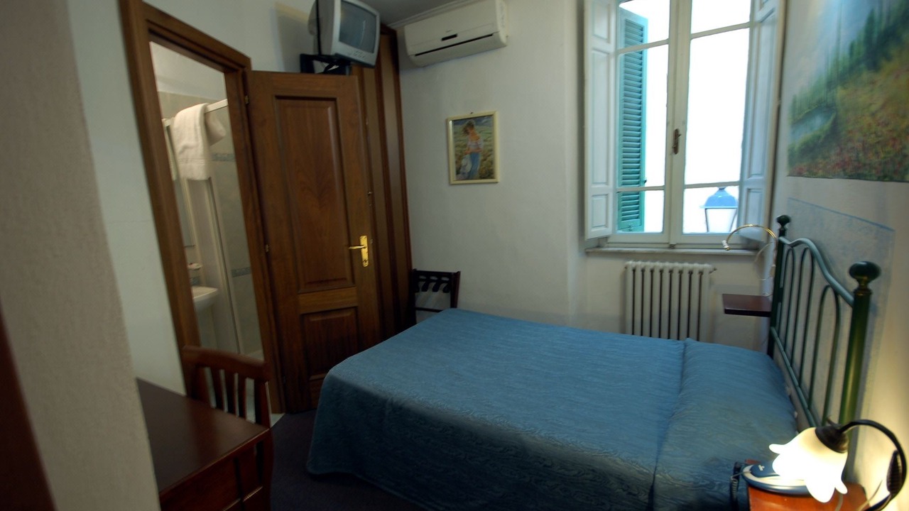 Photo of Bedroom in Pisa City Centre