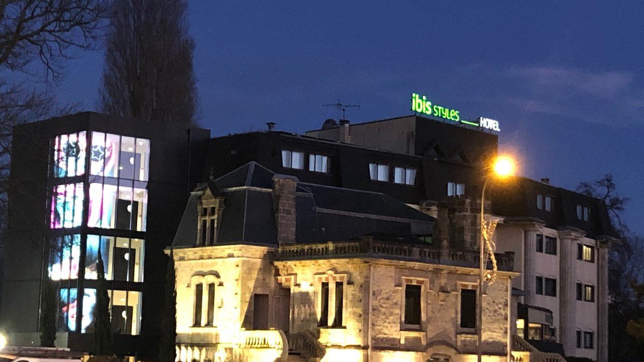 Photo of Buildings in Villenave-d'Ornon
