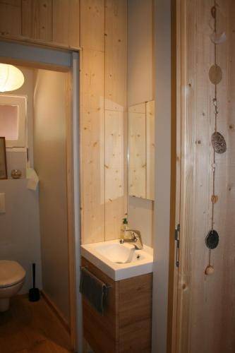 Photo of Bathroom in Claouey