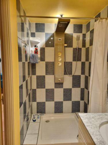 Photo of Bathroom in Vezac