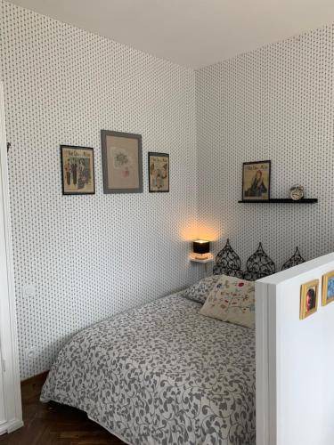 Photo of Bedroom in Saint-Sulpice-et-Cameyrac