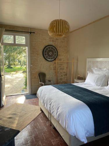 Photo of Bedroom in Oiron