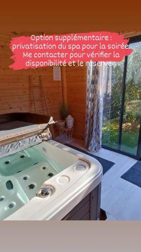 Photo of Bathroom in Saint-Andre-de-Cubzac