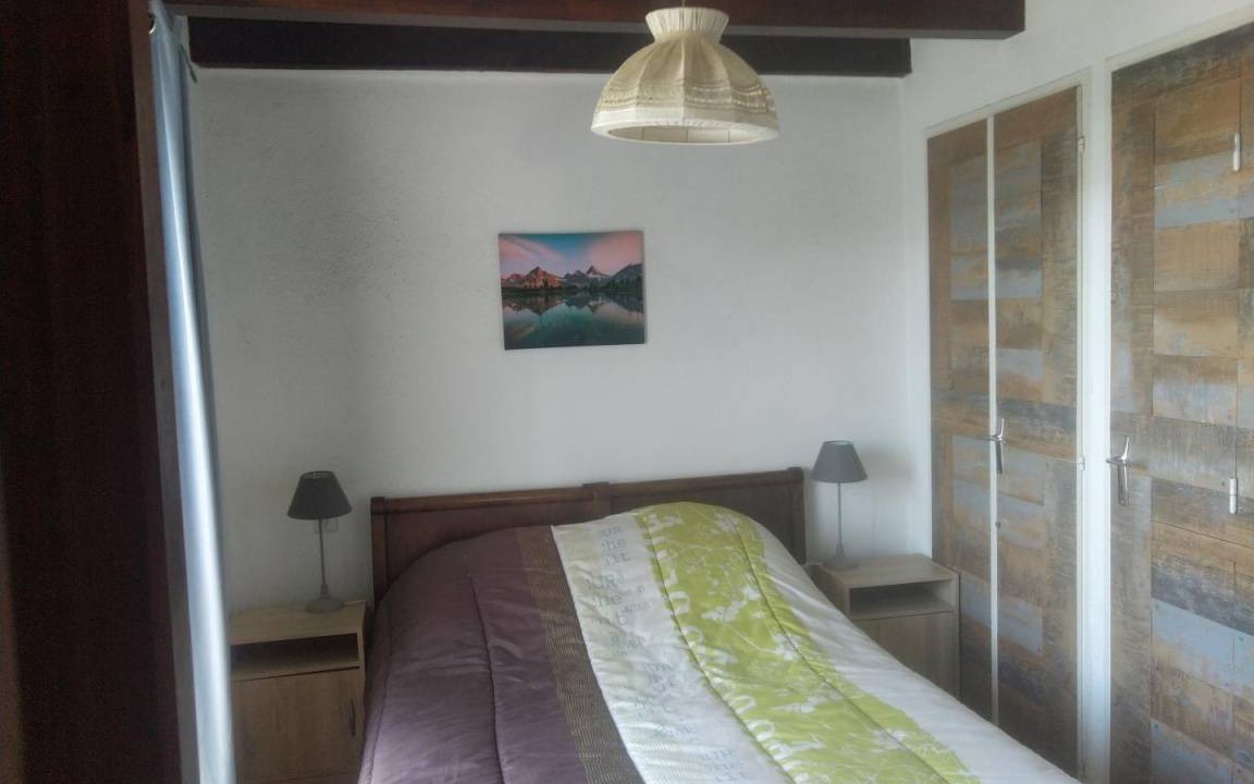 Photo of Bedroom in Saint-Privat