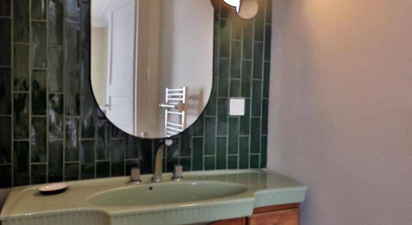 Photo of Bathroom in Montbron