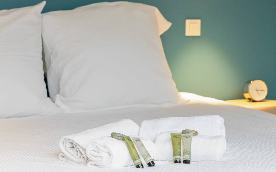Photo of Bedroom in Gujan-Mestras