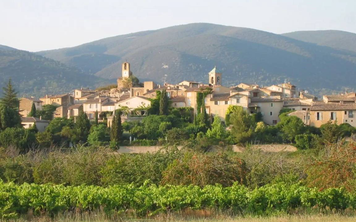 Photo of Others in Vaugines