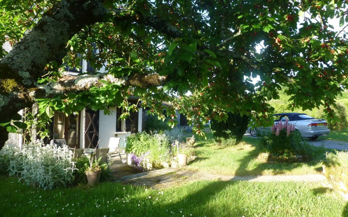 Photo of Others in Balledent