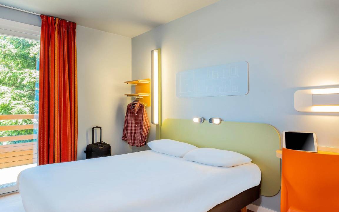Photo of Bedroom in Limoges