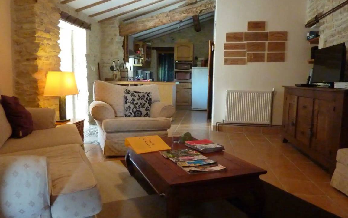 Photo of Others in Nantille