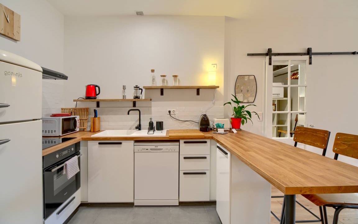 Photo of Kitchen in Hotel de Ville - Quinconces