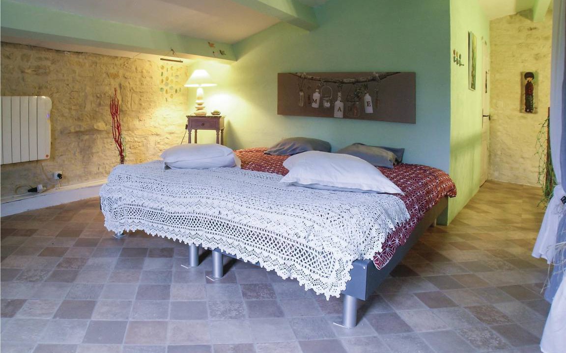 Photo of Others in Fontenille-Saint-Martin-d'Entraigues