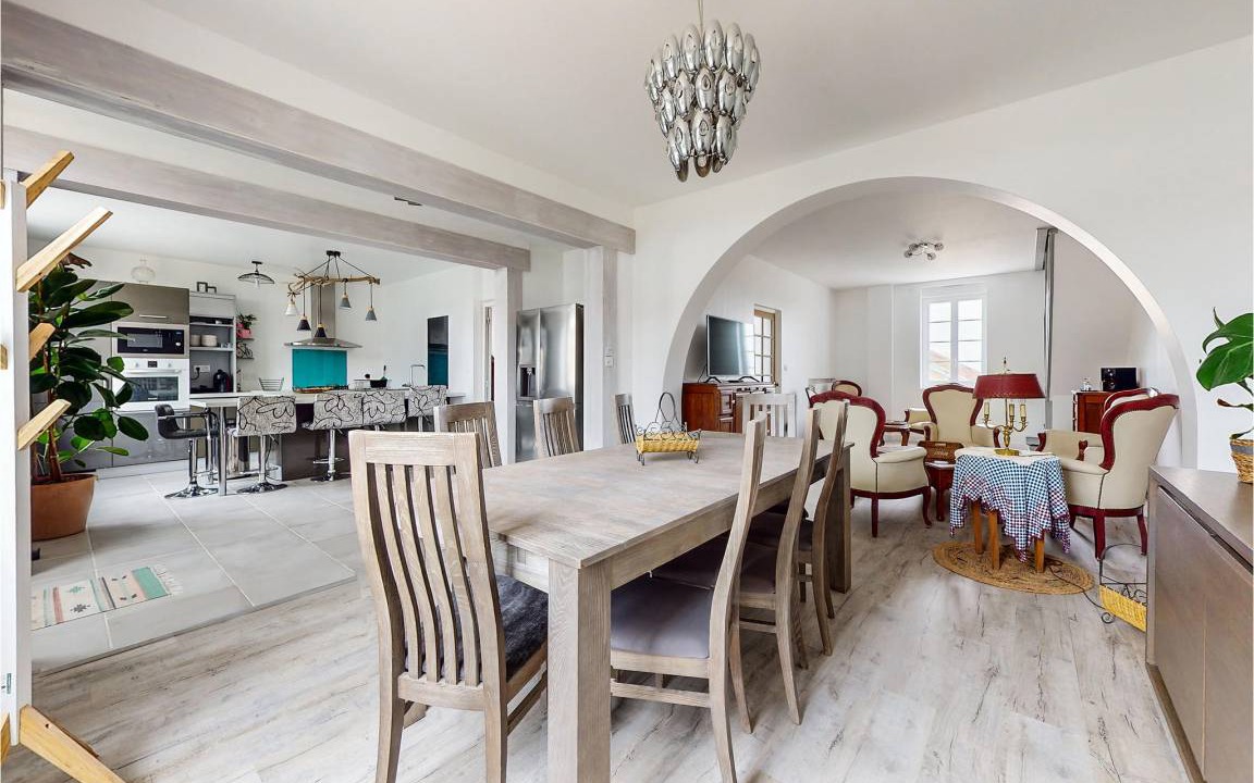Photo of Livingroom in Jarnac