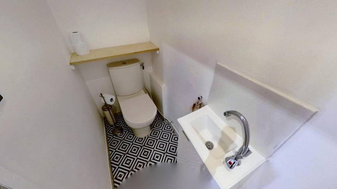 Photo of Bathroom in Talence