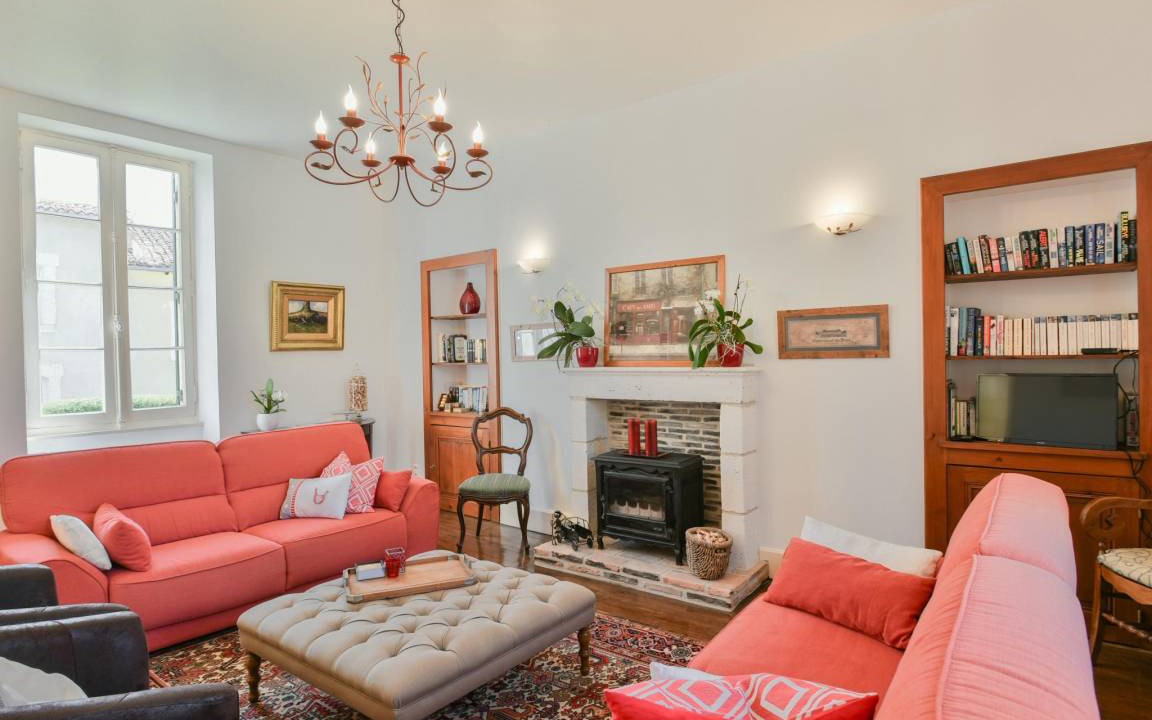 Photo of Livingroom in Bonnes
