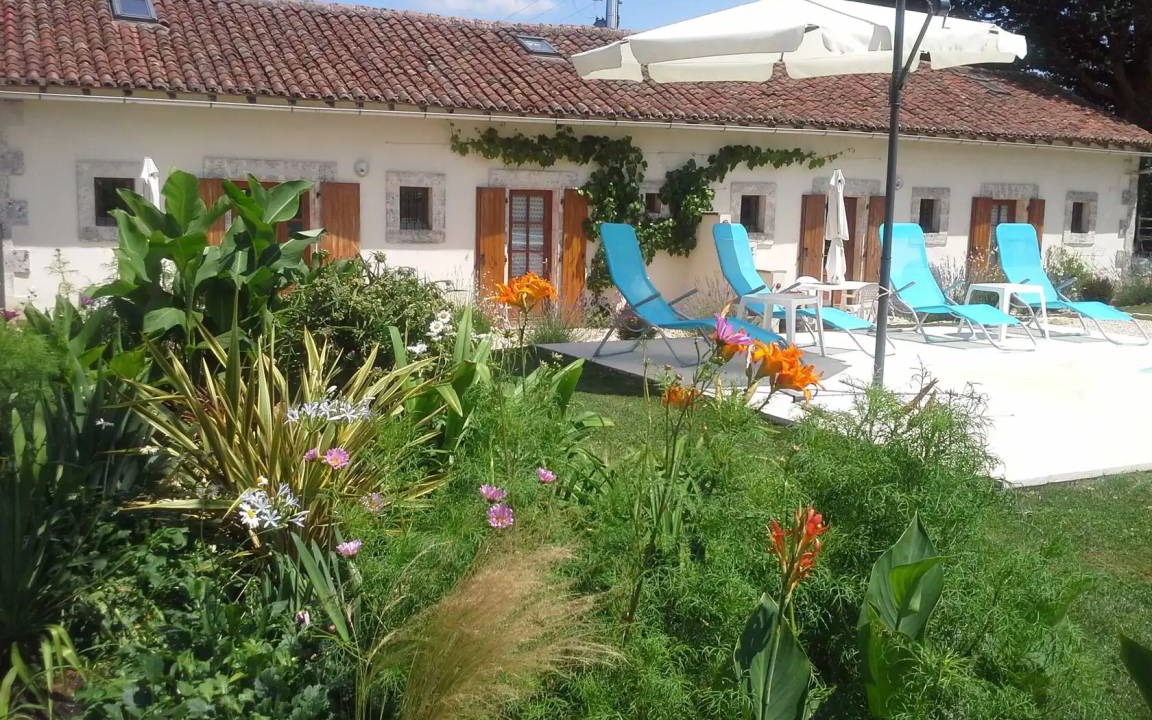 Photo of Others in Asnois