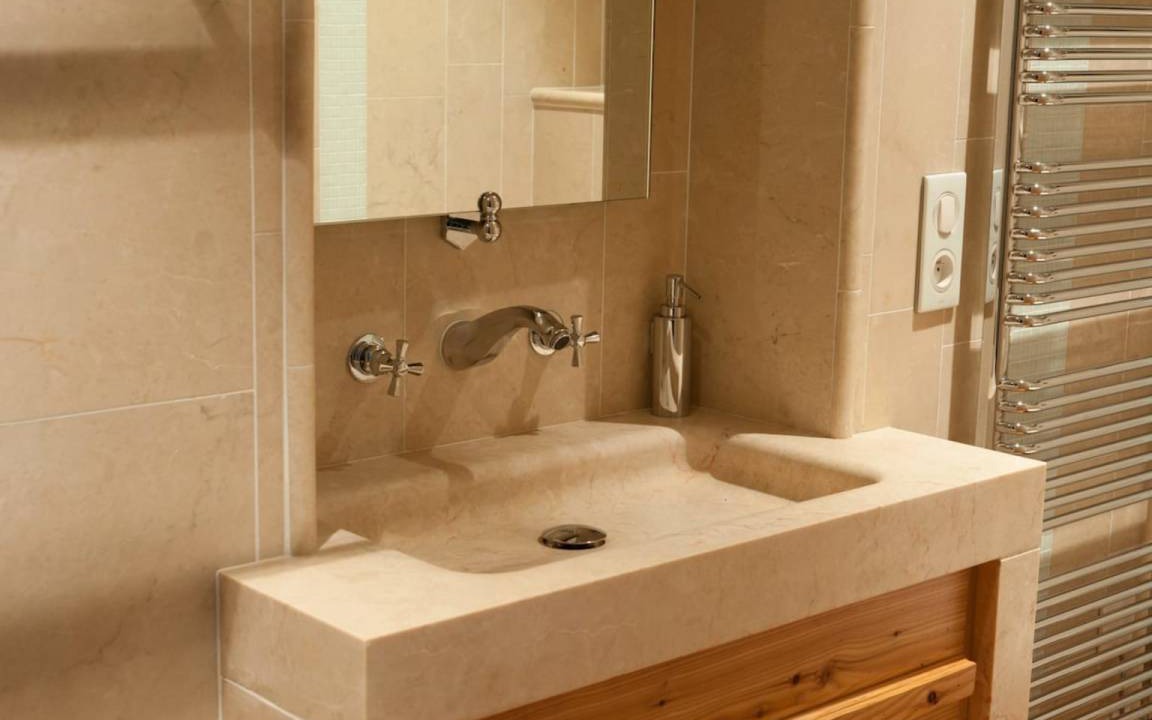Photo of Bathroom in La Rochelle City Centre