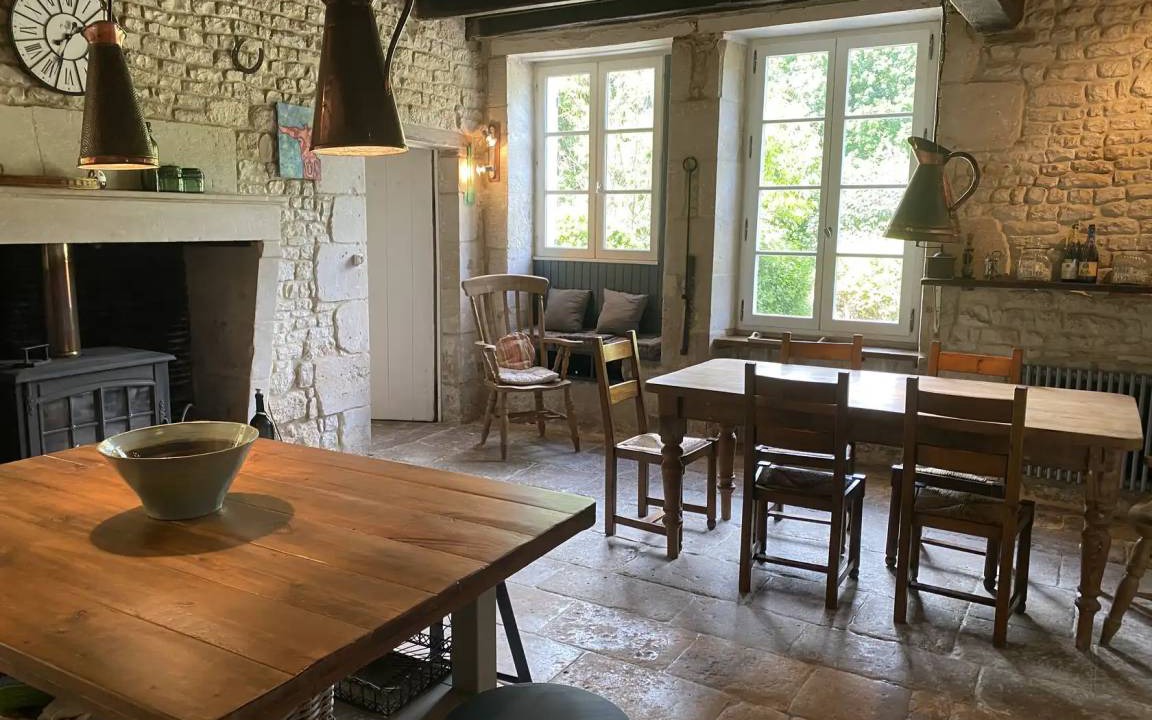 Photo of Livingroom in Dampierre-sur-Boutonne