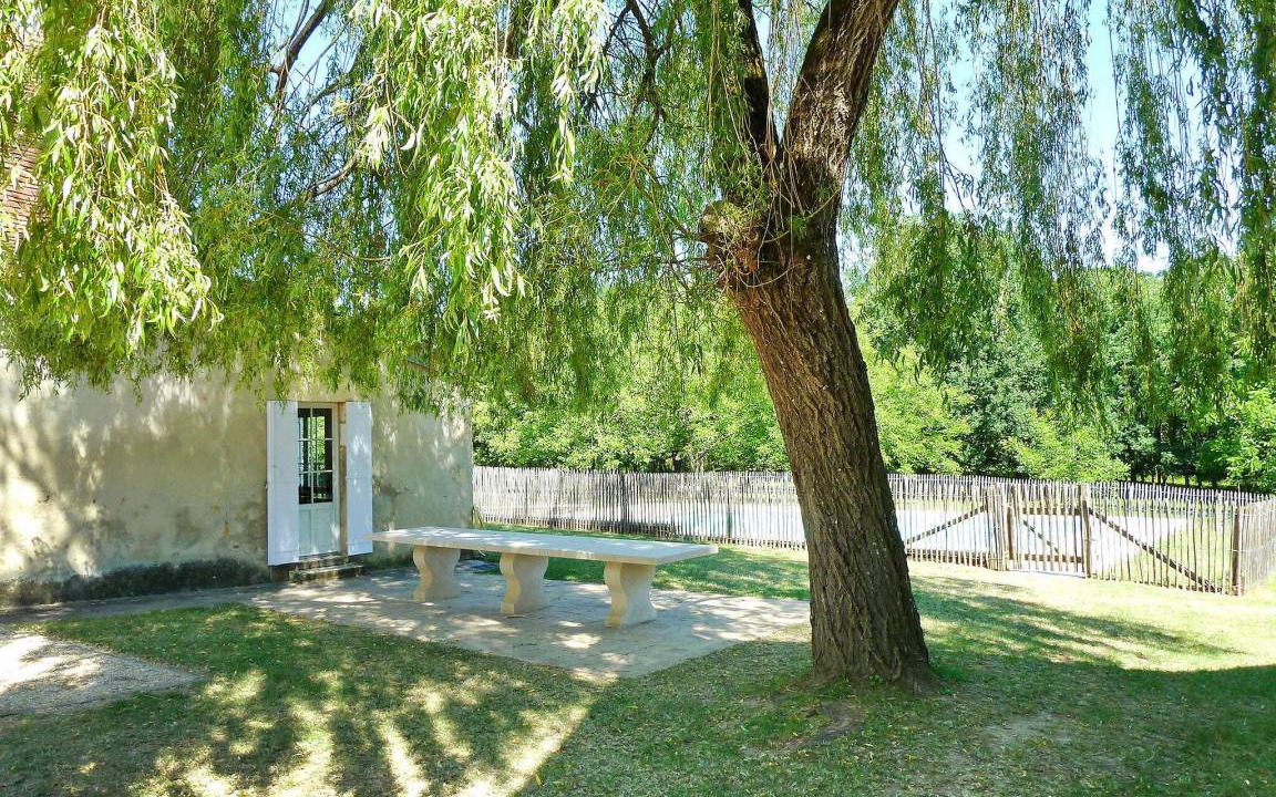 Photo of Buildings in Lamonzie-Montastruc