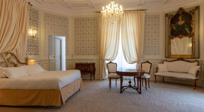 Photo of Bedroom in Vouille