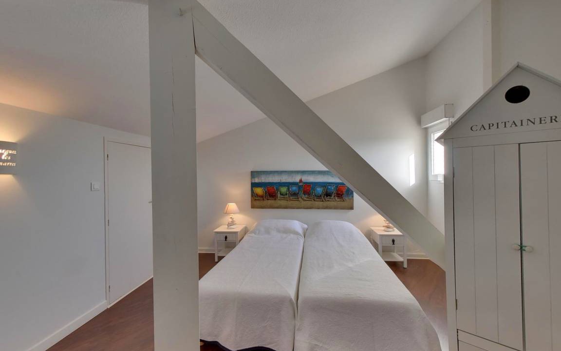 Photo of Bedroom in Port District