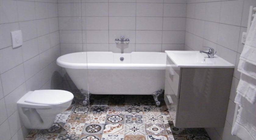 Photo of Bathroom in Puisseguin