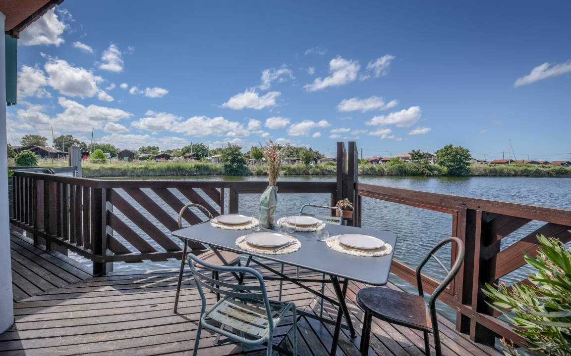 Photo of Patio Balcony in Gujan-Mestras