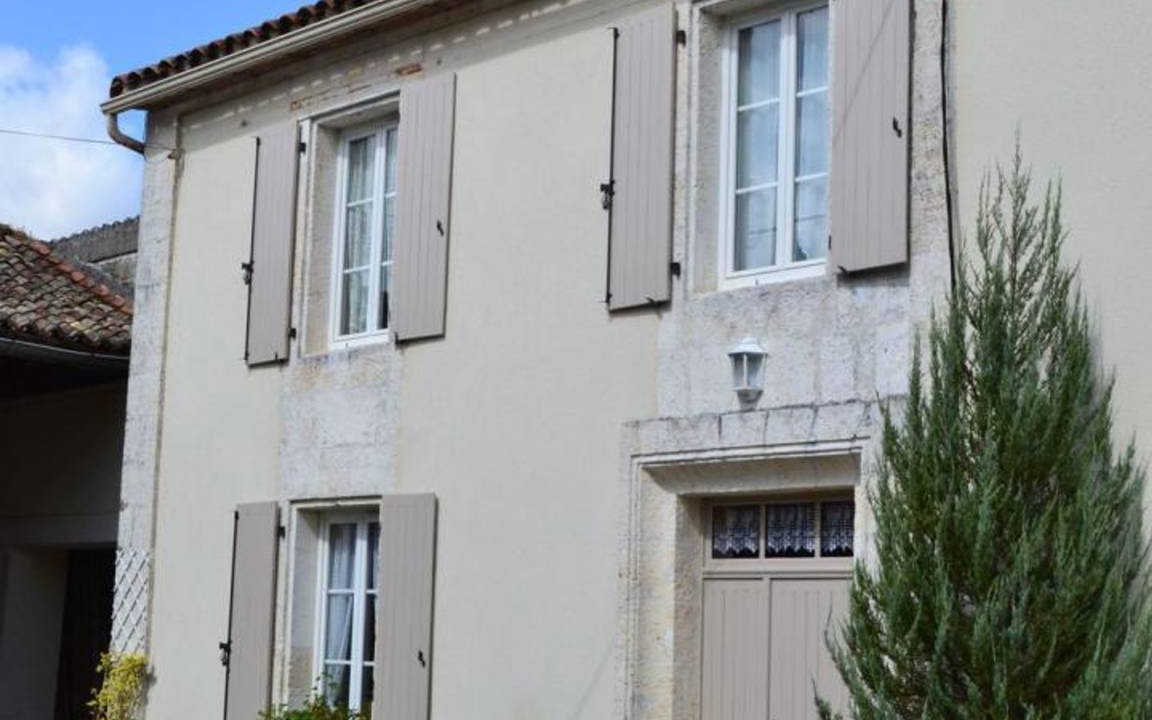 Photo of Others in Saint-Genis-d'Hiersac