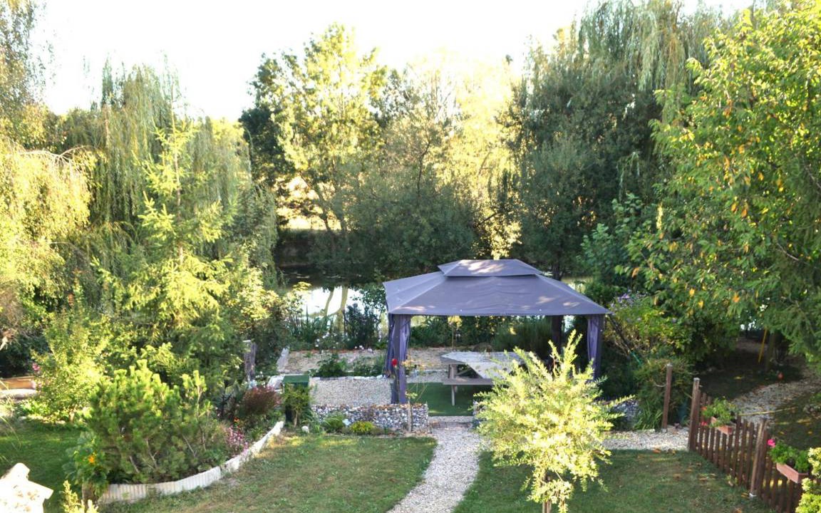 Photo of Others in Saint-Genis-d'Hiersac