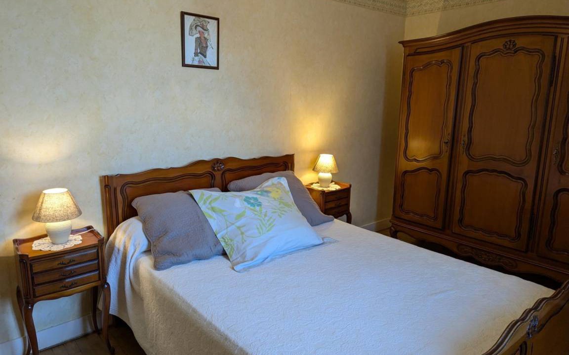 Photo of Bedroom in Saint-Genis-d'Hiersac