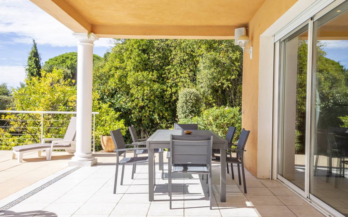 Photo of Patio Balcony in Le Lavandou