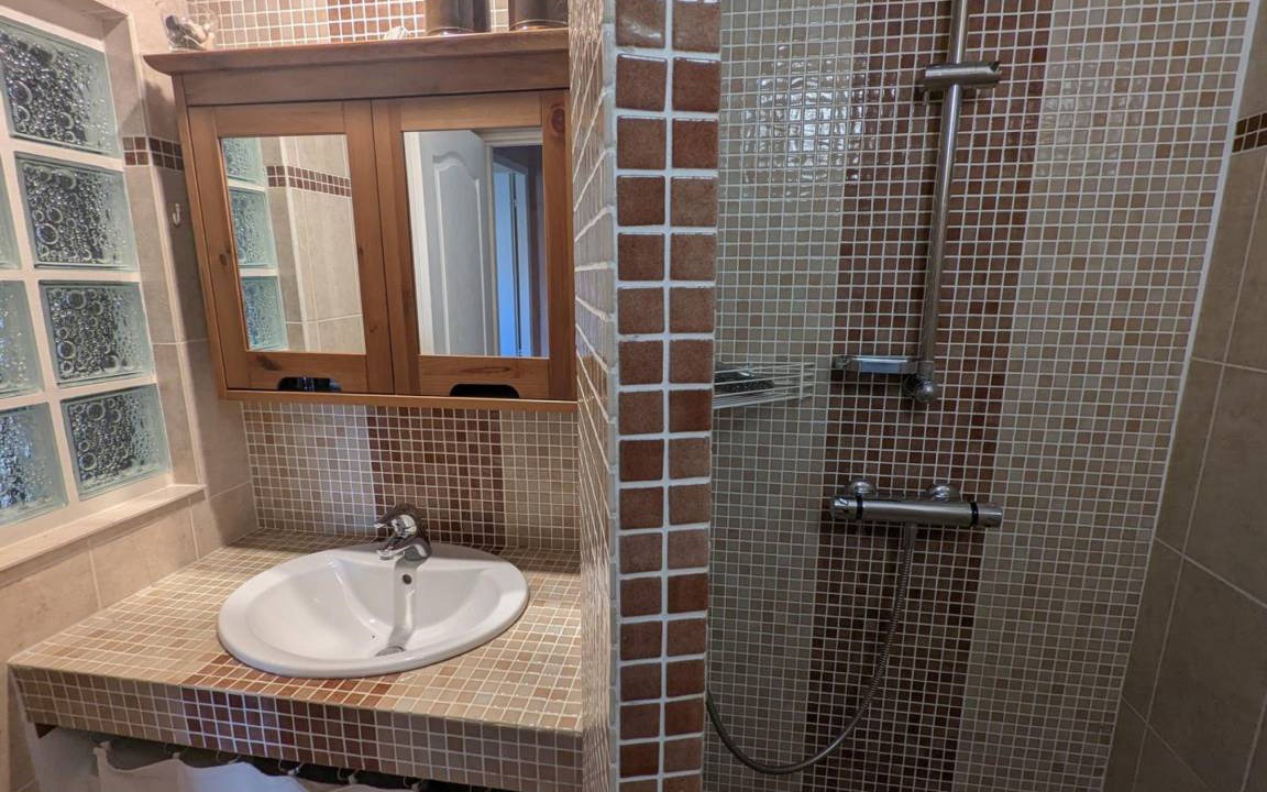 Photo of Bathroom in Combiers