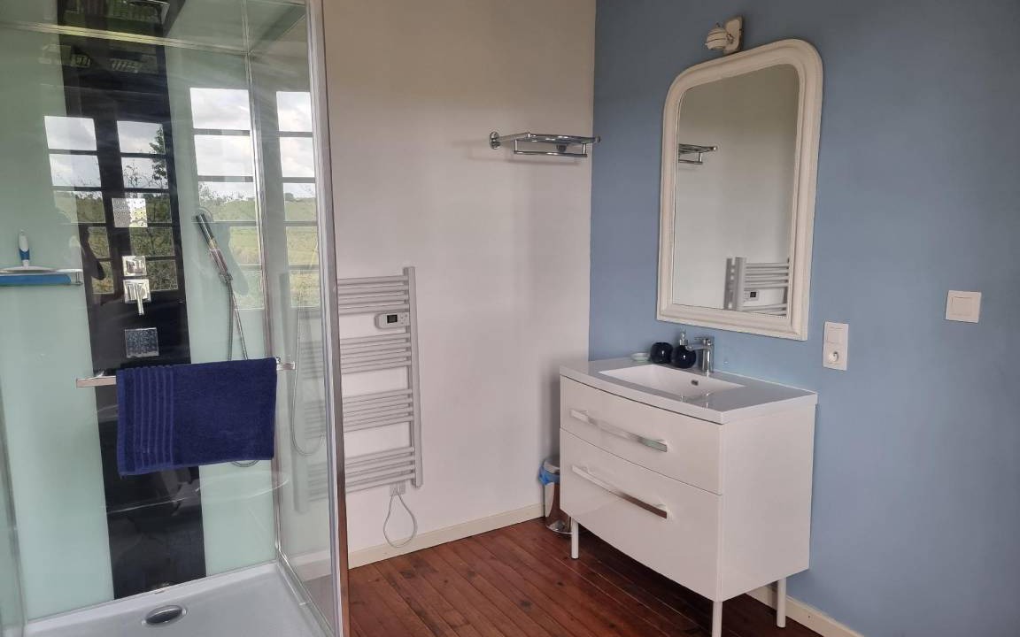 Photo of Bathroom in Bergouey