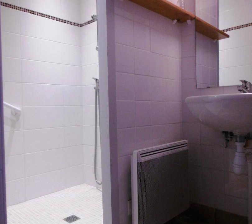 Photo of Bathroom in Brocas
