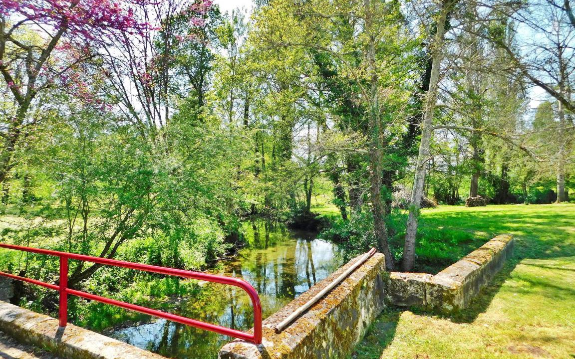 Photo of Others in Bergerac