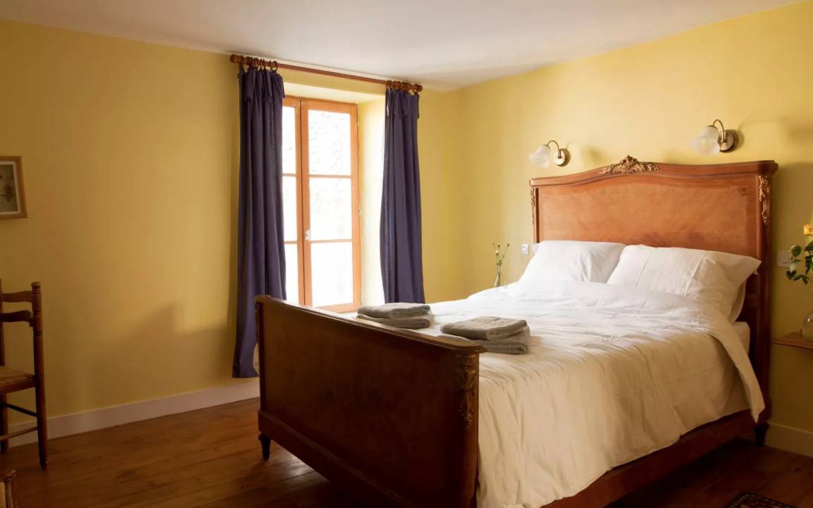 Photo of Bedroom in Journet