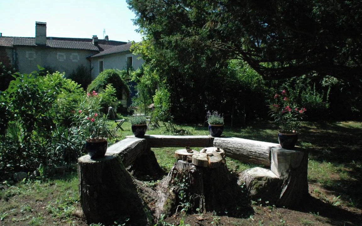Photo of Others in Cubjac