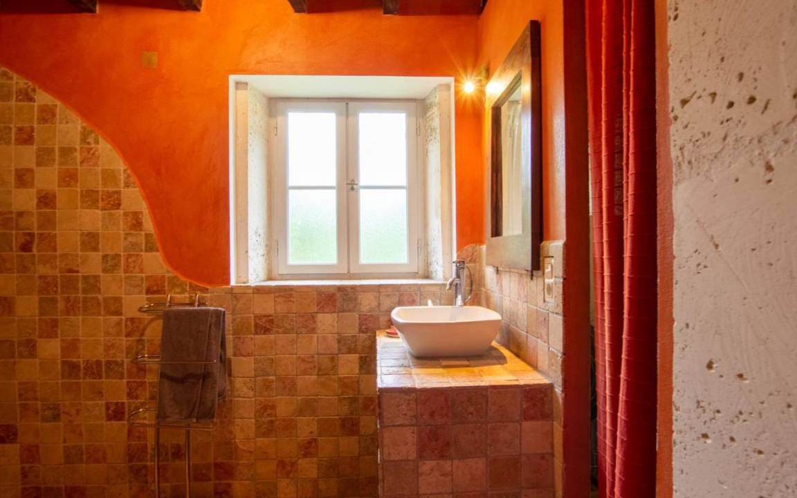 Photo of Bathroom in Mareuil en Perigord