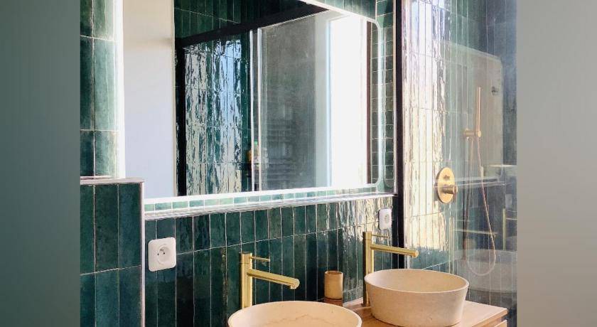 Photo of Bathroom in Cognac