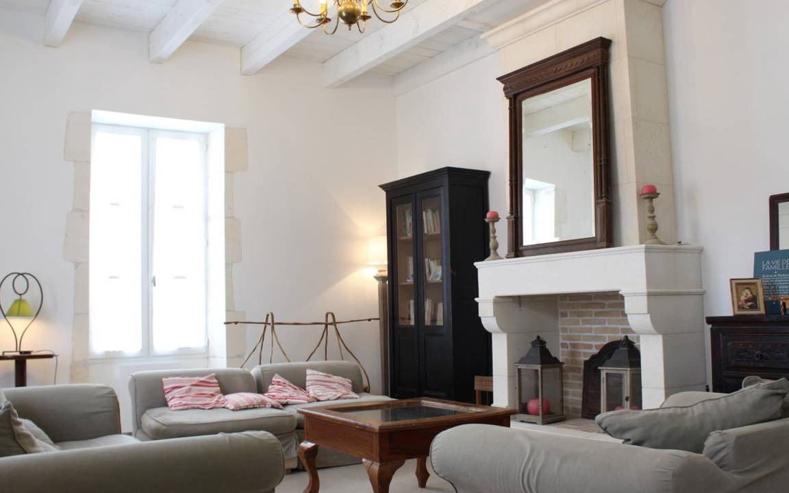 Photo of Livingroom in Cheray