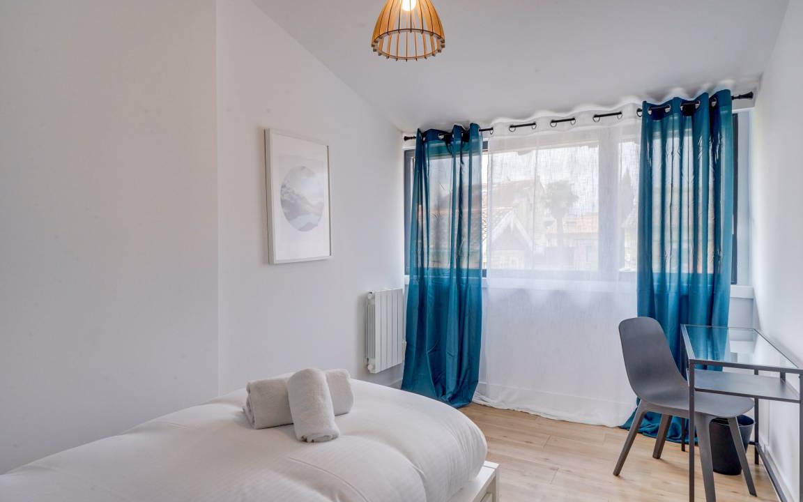 Photo of Bedroom in Saint-Bruno - Saint-Victor
