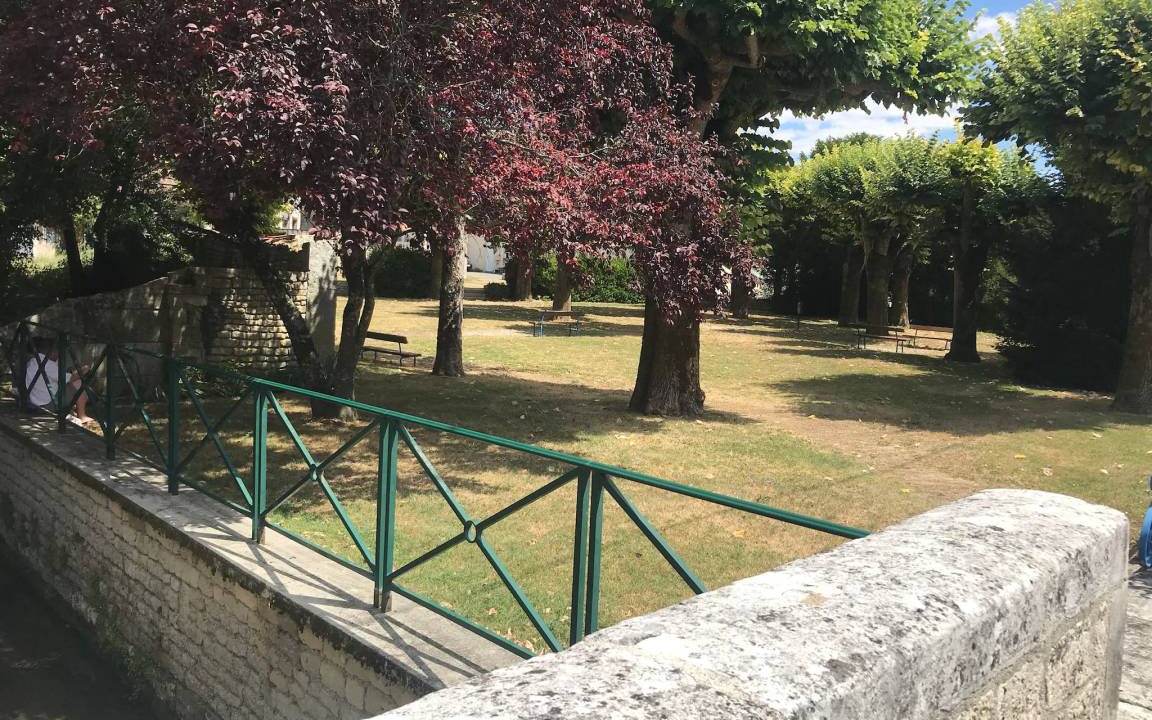 Photo of Others in Aulnay