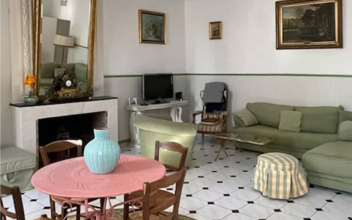 Photo of Livingroom in Saint-Christoly-Medoc