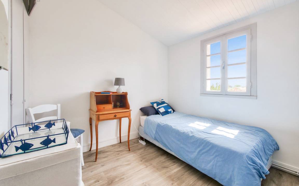 Photo of Bedroom in Loix