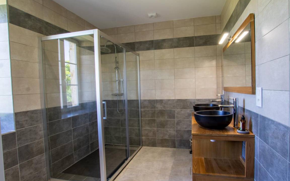 Photo of Bathroom in St-Pardoux-et-Vielvic