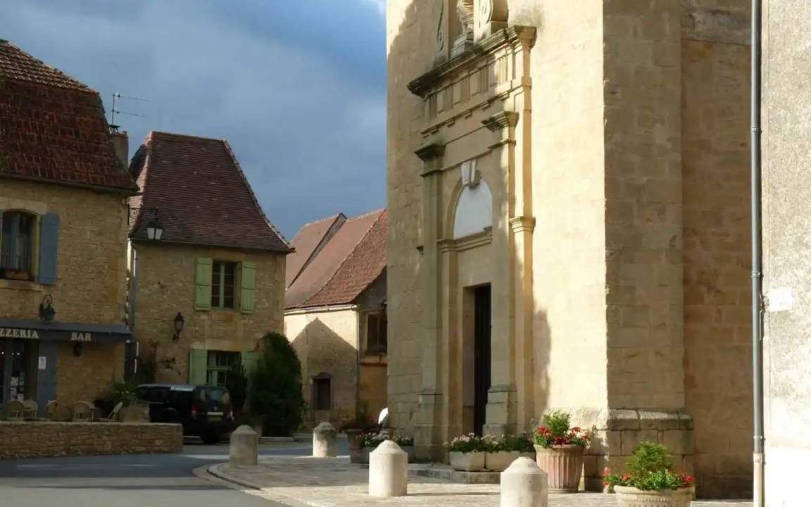 Photo of Others in Tremolat