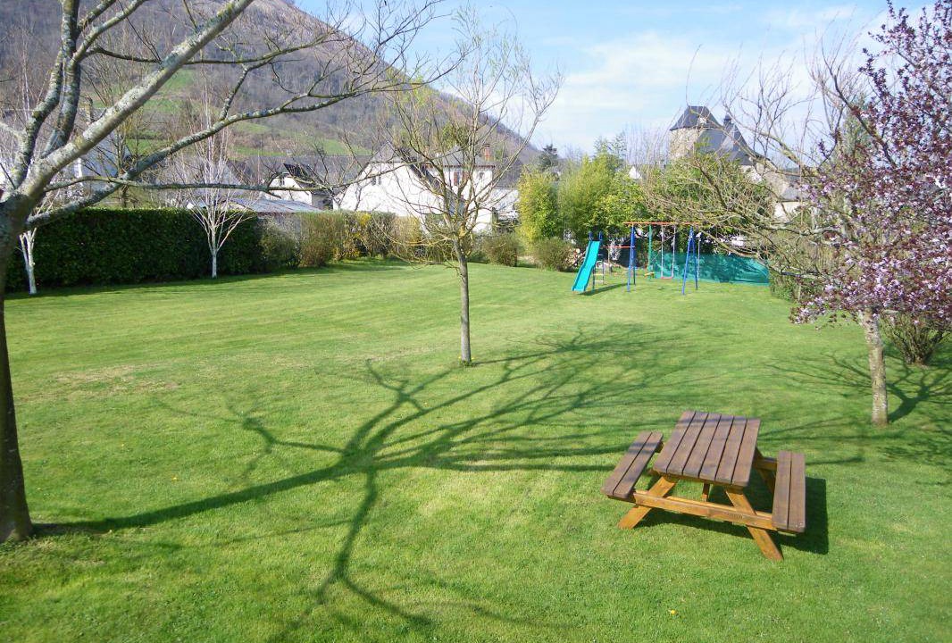 Photo of Others in Montory