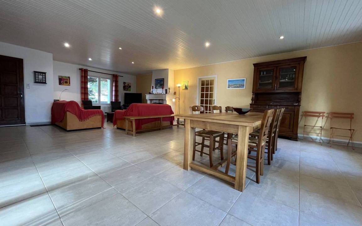 Photo of Livingroom in Le Grand-Village-Plage