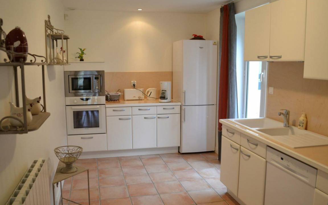 Photo of Kitchen in Saint-Cybardeaux